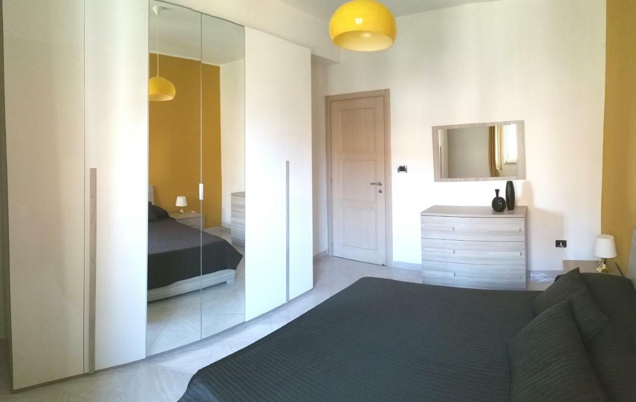 My Place Syracuse Bagian luar foto